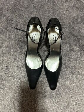 Valley Lane Black Pointed Toe Ankle-Strap Heels